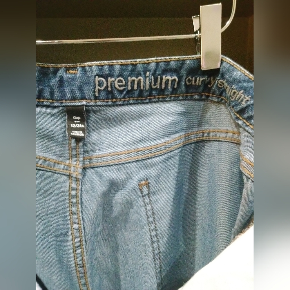 Y2K GAP Premium Curvy Straight Jeans β Size 12 Short, True Blue Vintage Denim - Picture 2 of 4
